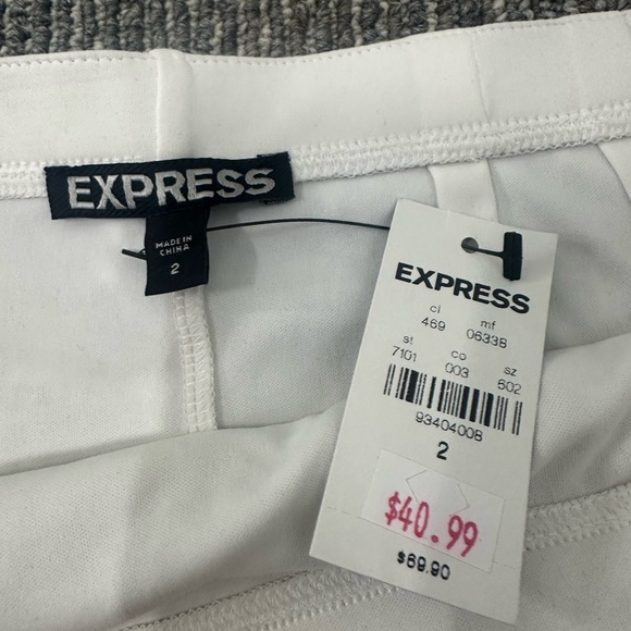 Express Beige Lace Skirt - Picture 3 of 3